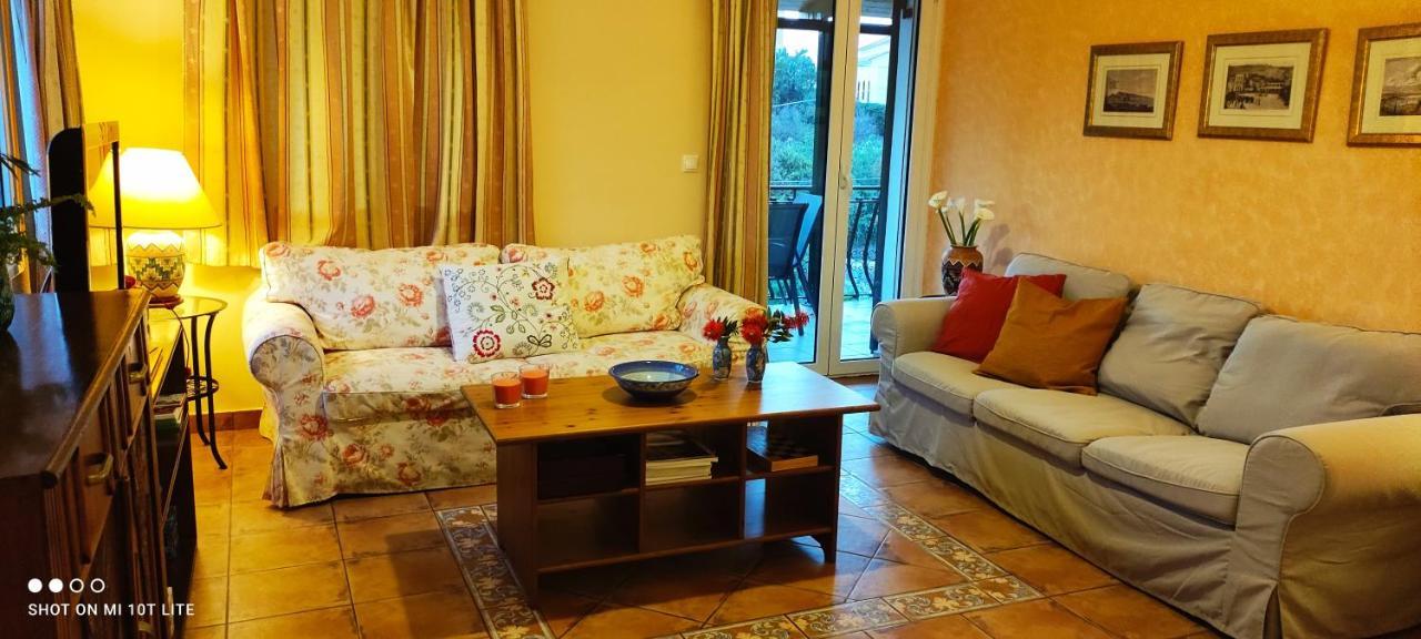 Villa Pigi Méson Yerakaríon Exterior foto